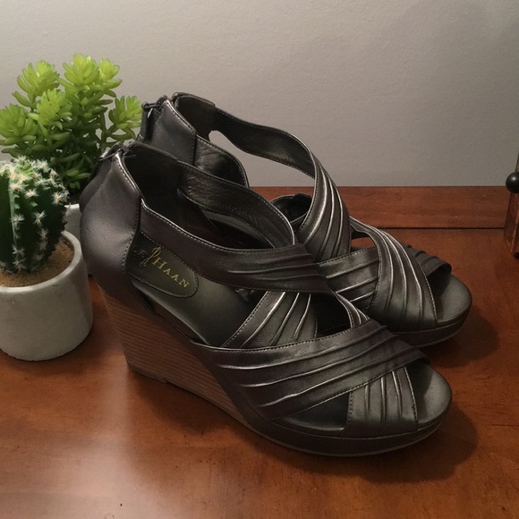Cole Haan Shoes - ⭐️COLE HAAN